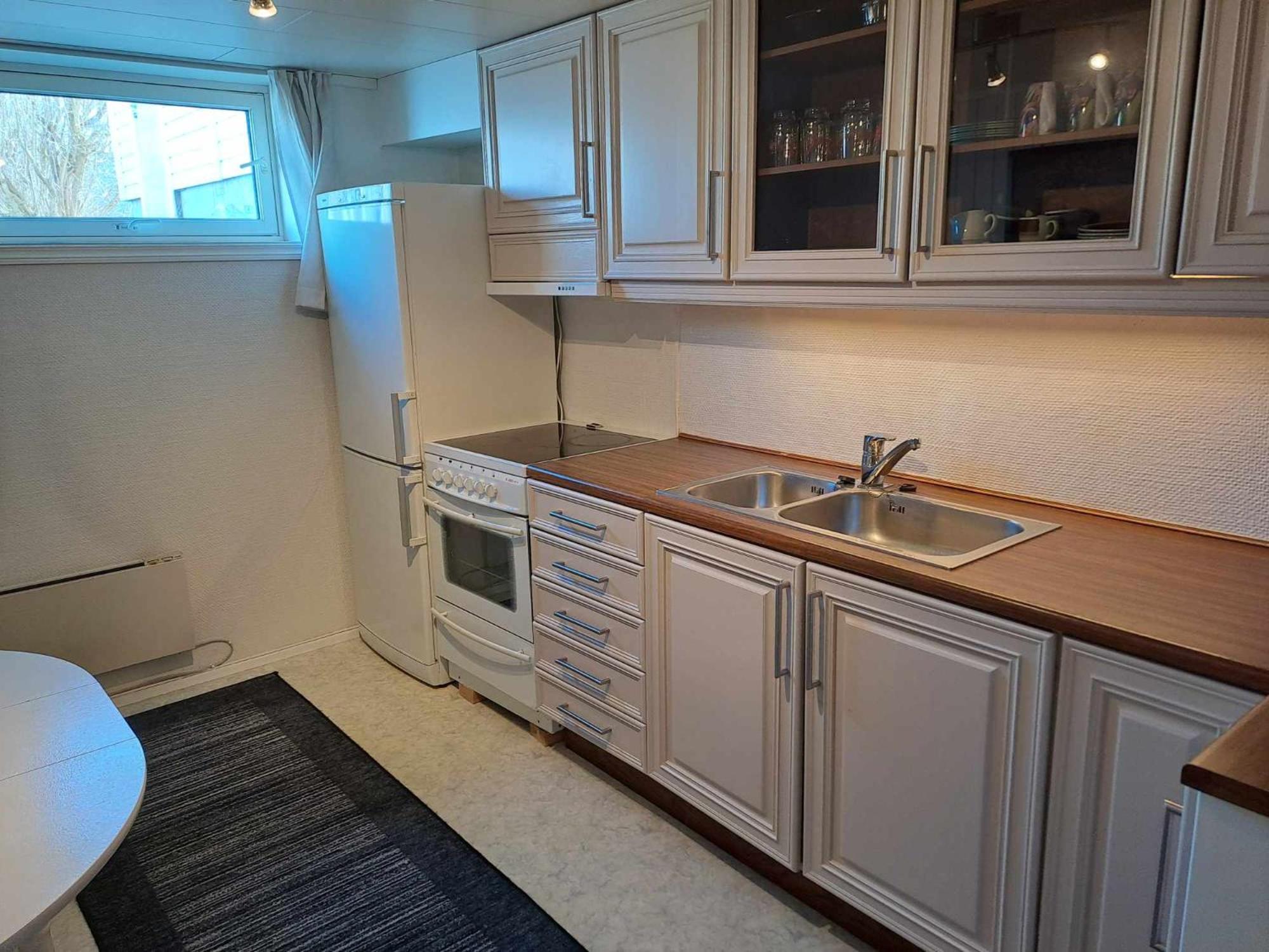 Apartment Tryms Vei 20A - Stor Leilighet Kristiansand Exterior foto