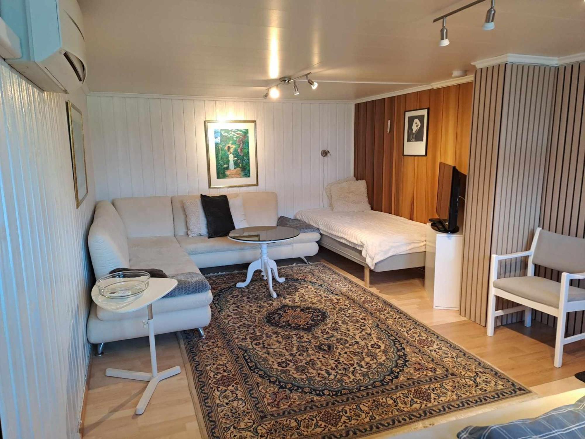 Apartment Tryms Vei 20A - Stor Leilighet Kristiansand Exterior foto